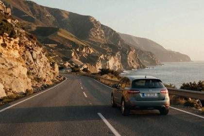 Cele mai bune site-uri de închiriere mașini în 2026: Ghidul complet pentru călătorii care vor să economisească 2 închiriere mașini în 2026