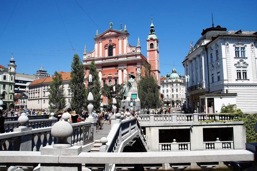 Ljubljana este probabil cea mai verde și relaxată capitală europeană