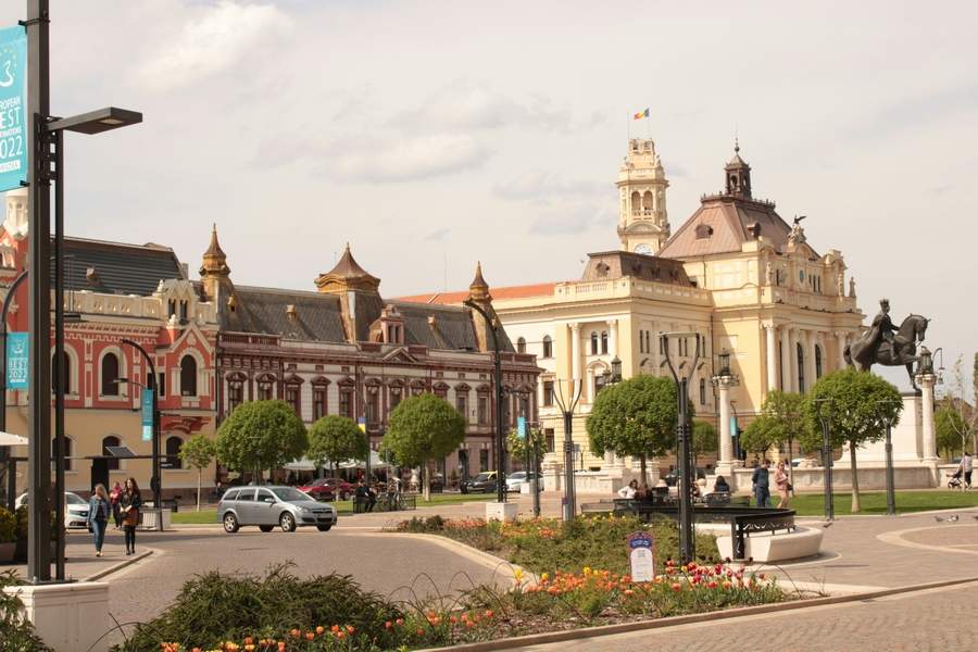 Ce să vizitezi în Oradea: Itinerar de weekend în capitala Art Nouveau 4 Cetatea Oradea