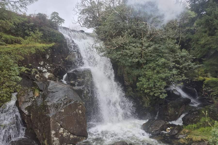 trenul Mountain Spirit (Ysbryd y Mynydd în galeză) la Porthmadog